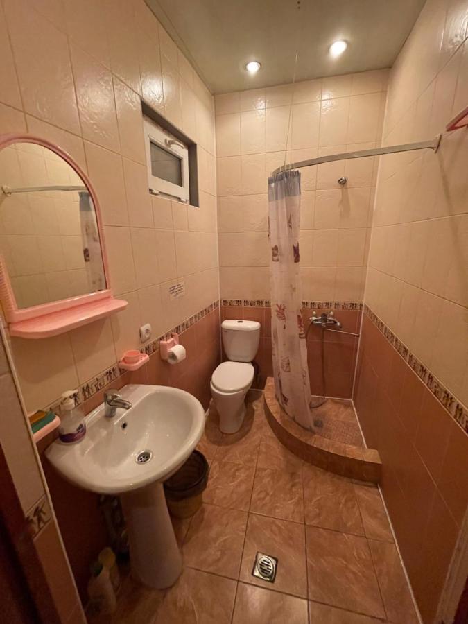 Гостевой Дом На Гечба Gagra Exterior foto