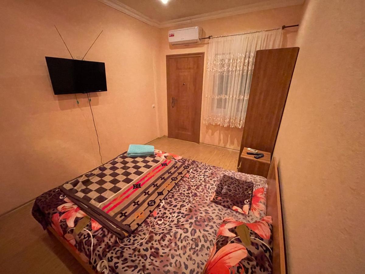 Гостевой Дом На Гечба Gagra Exterior foto